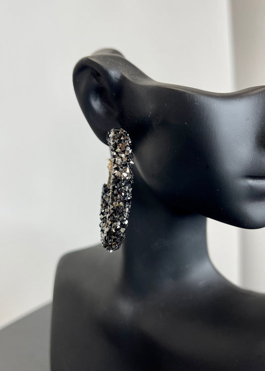 Black Cluster Hoop